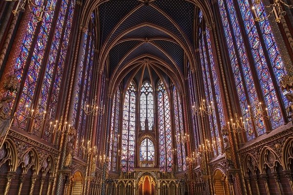 Les trésors architecturaux de Perpignan : une plongée dans le patrimoine catalan