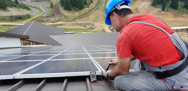 Zoom sur la prime rénov' pour vos panneaux solaires